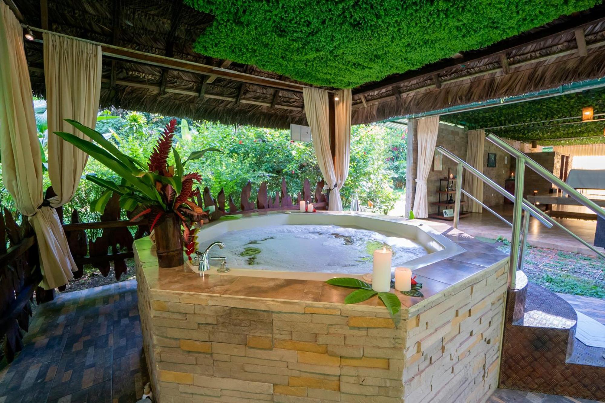 La Selva Eco-Lodge & Retreat Providencia Exteriör bild